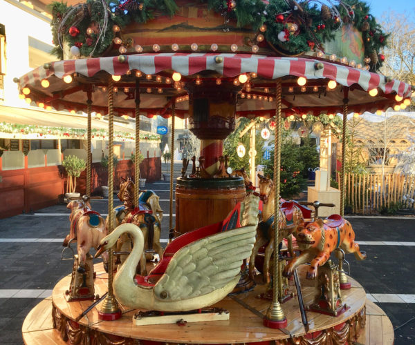 LOCATION mini carrousel 1900